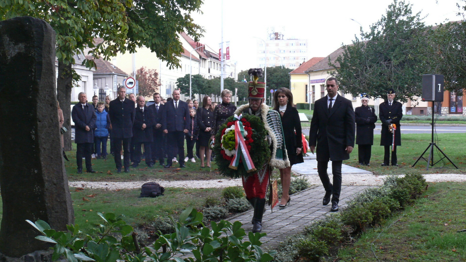 …szolgáltak és nem futamodtak meg a következmények elől..